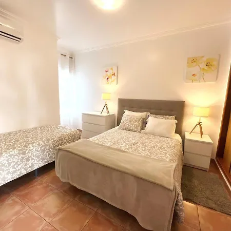 Apartment Apartamento Roja Sol 5 *